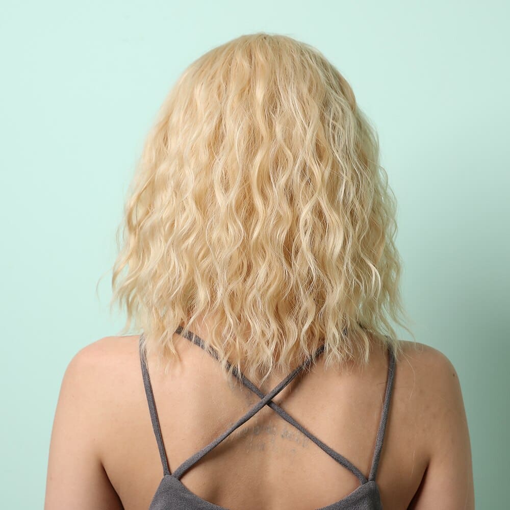 Perruque blonde carré long dos